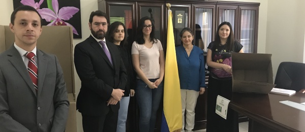 Inició la jornada electoral en el Consulado de Colombia en Abu Dhabi